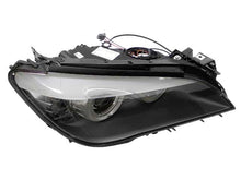 Load image into Gallery viewer, Headlight Assembly
