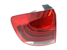 Load image into Gallery viewer, Taillight