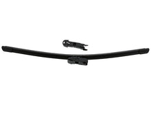 Load image into Gallery viewer, Wiper Blade - 17&quot;