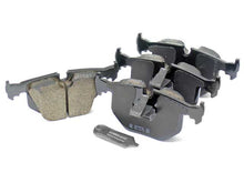 Load image into Gallery viewer, Brake Pad Set