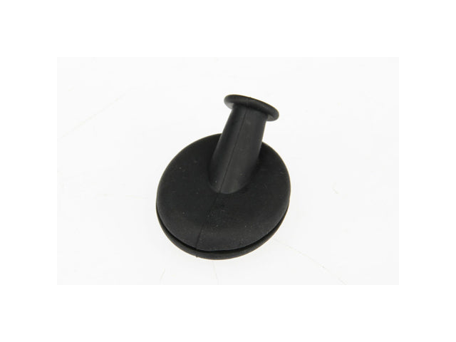 Grommet