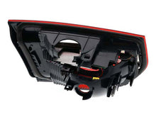 Load image into Gallery viewer, Taillight