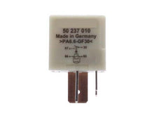 Load image into Gallery viewer, Relay