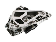 Load image into Gallery viewer, Engine Oil Thermostat