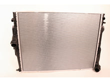 Load image into Gallery viewer, Radiator