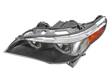Load image into Gallery viewer, Headlight Assembly