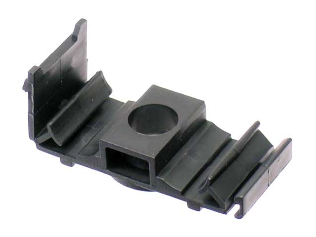 Oil Cooler Pipe Bracket