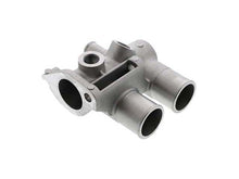 Load image into Gallery viewer, Water Hose Flange
