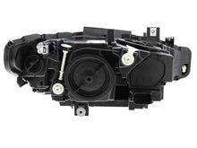 Load image into Gallery viewer, Headlight Assembly