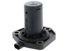 Load image into Gallery viewer, Engine Oil Level Sensor