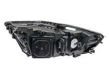 Load image into Gallery viewer, Headlight Assembly