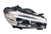 Load image into Gallery viewer, Headlight Assembly