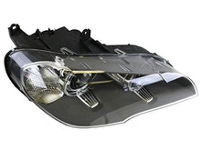 Load image into Gallery viewer, Headlight Assembly