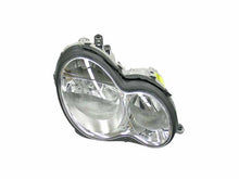 Load image into Gallery viewer, Headlight Assembly