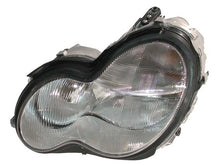 Load image into Gallery viewer, Headlight Assembly