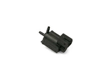 Load image into Gallery viewer, Vacuum Control Valve