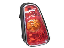 Load image into Gallery viewer, Taillight Assembly