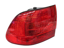 Load image into Gallery viewer, Taillight Assembly