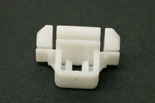 Load image into Gallery viewer, Moulding Clip