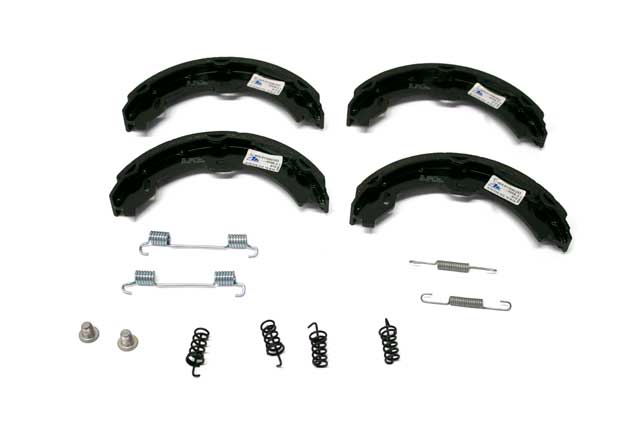 Parking Brake Shoe Set - AM42 EuroCars