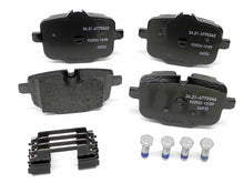 Load image into Gallery viewer, Brake Pad Set