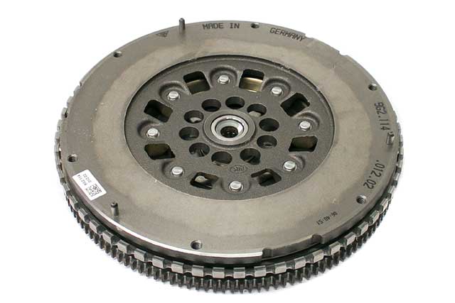 Dual - Mass Flywheel - AM42 EuroCars
