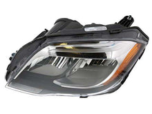 Load image into Gallery viewer, Headlight Assembly