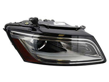 Load image into Gallery viewer, Headlight Assembly