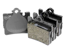Load image into Gallery viewer, Brake Pad Set