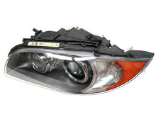 Load image into Gallery viewer, Headlight Assembly