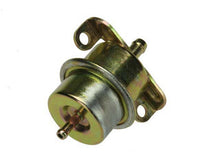 Load image into Gallery viewer, Fuel Pressure Regulator
